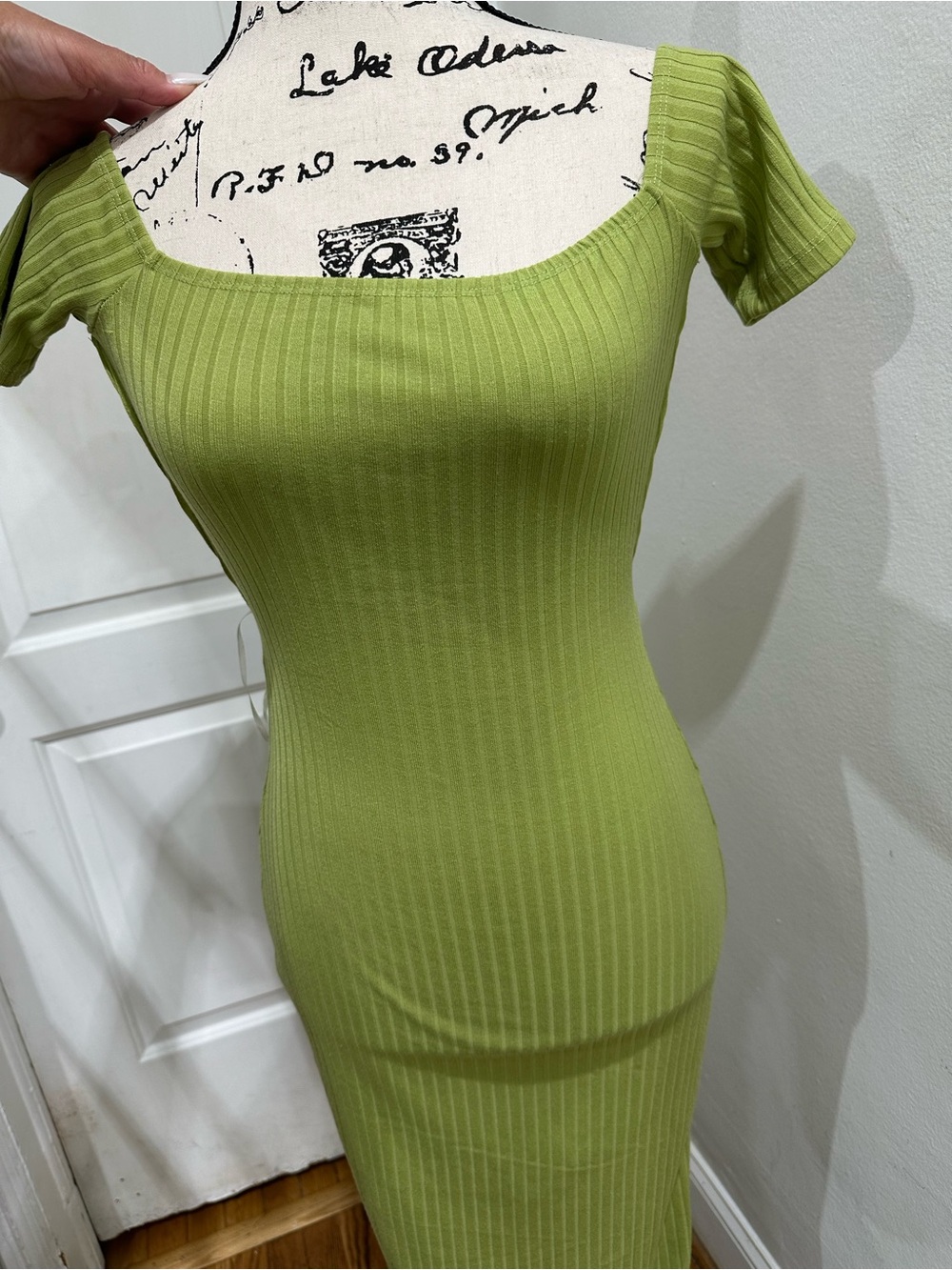 SHEIN Olive Ribbed Square-Neck Midi Dress